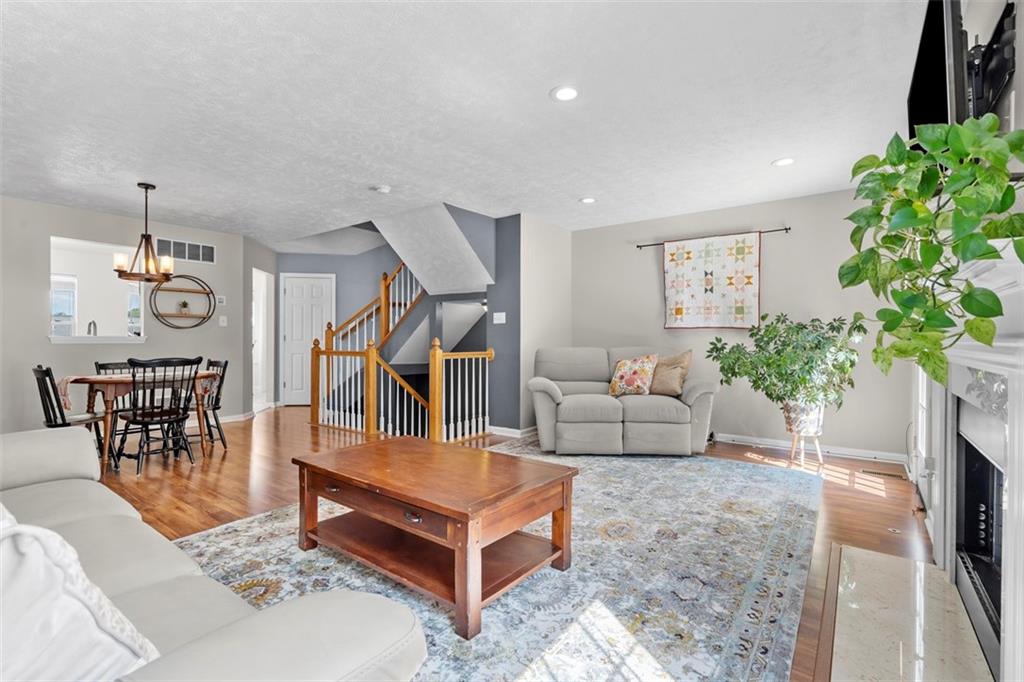 441 Georgetown Court Seven Fields, PA 16046 - Photo 19 of 44