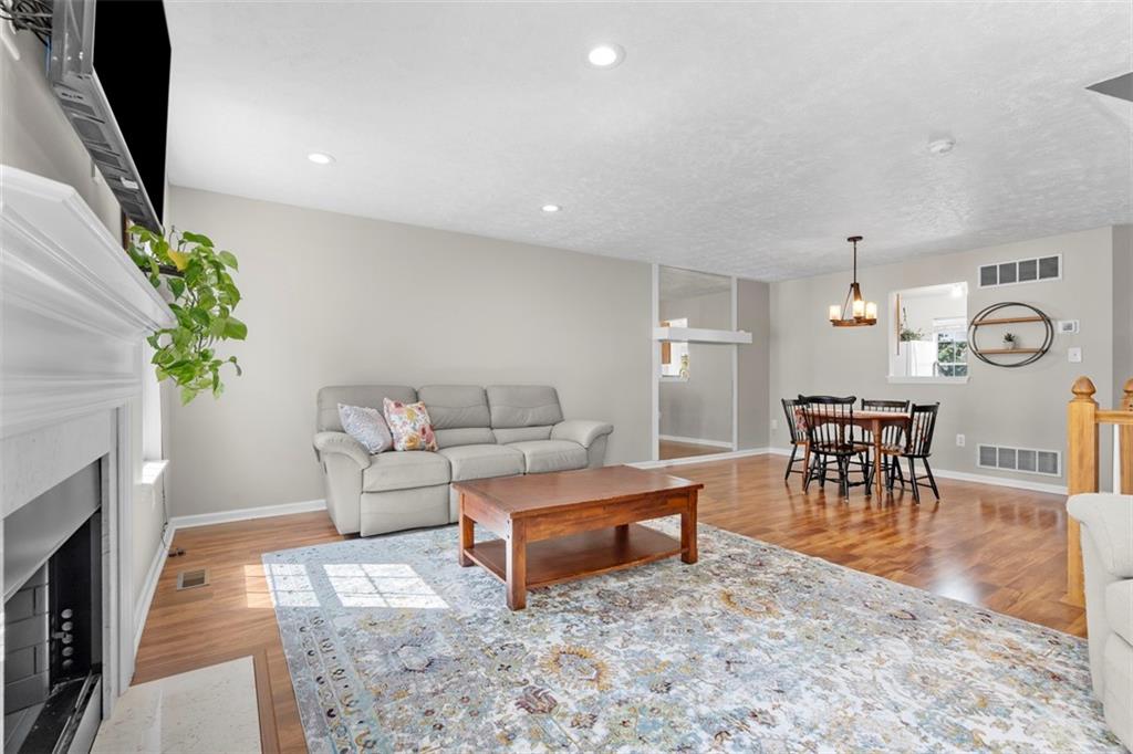 441 Georgetown Court Seven Fields, PA 16046 - Photo 20 of 44