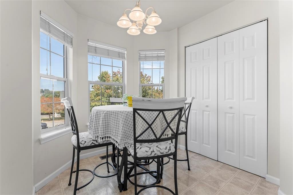 441 Georgetown Court Seven Fields, PA 16046 - Photo 10 of 44