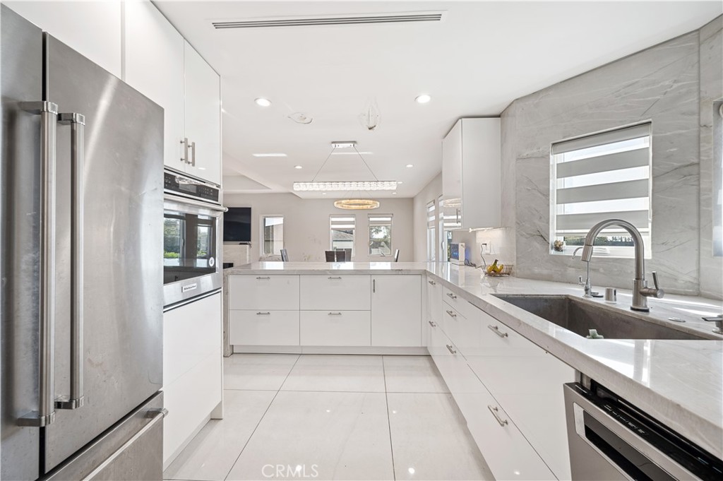 515 La Loma Road Glendale, CA 91206 - Photo 16 of 53