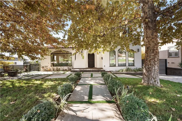 $2,200,000 | 515 La Loma Road, Glendale, CA 91206