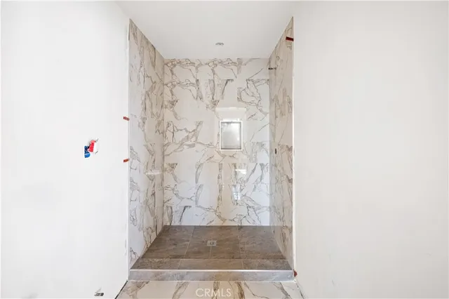 $2,200,000 | 515 La Loma Road, Glendale, CA 91206