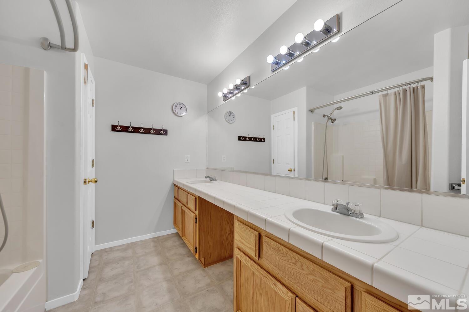 622 Tamsen Road Fernley, NV 89408 - Photo 13 of 33 Photo 13