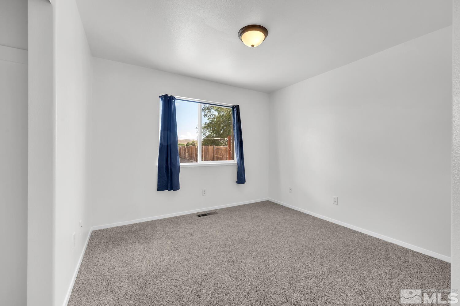 622 Tamsen Road Fernley, NV 89408 - Photo 18 of 33 Photo 18