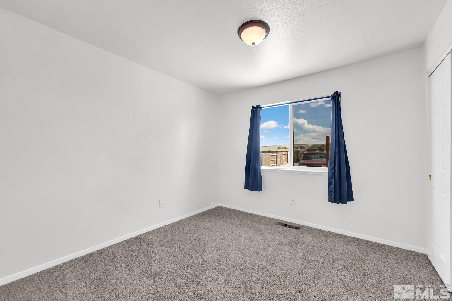 622 Tamsen Road Fernley, NV 89408 - Photo 20 of 33 Photo 20