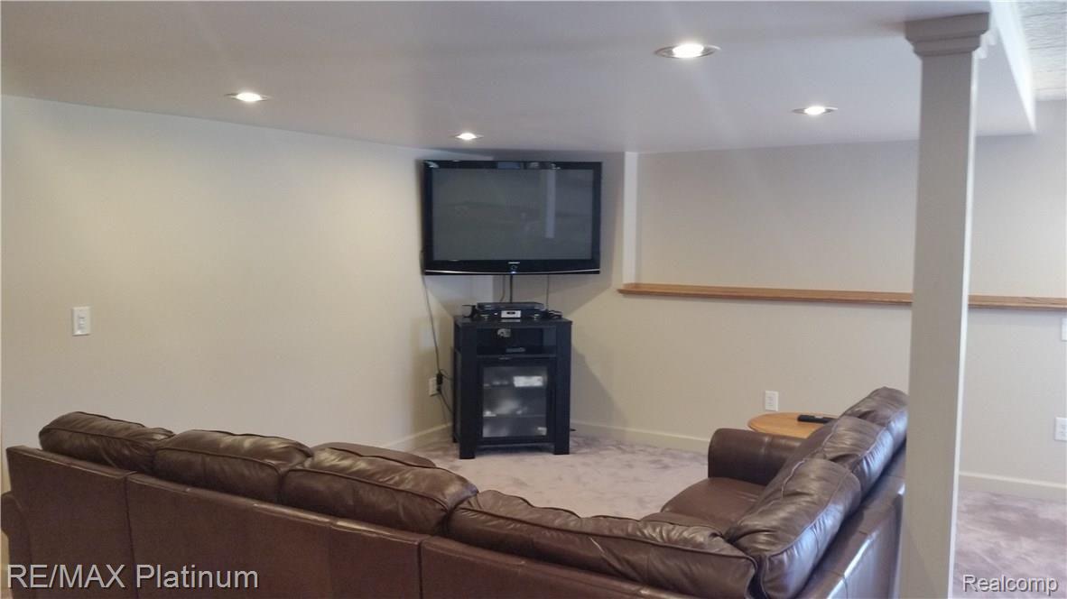 5225 Bullard Road Fenton, MI 48430 - Photo 39 of 53 20151022_140236.jpg