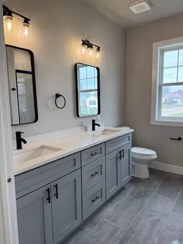 $399,900 | 4000 Boulder Drive, Janesville, WI 53546