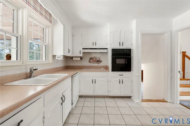 $400,000 | 1610 Careybrook Drive, Henrico, VA 23238