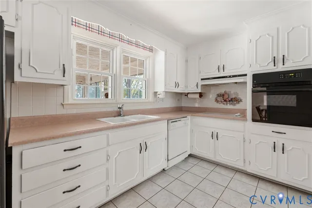 $400,000 | 1610 Careybrook Drive, Henrico, VA 23238