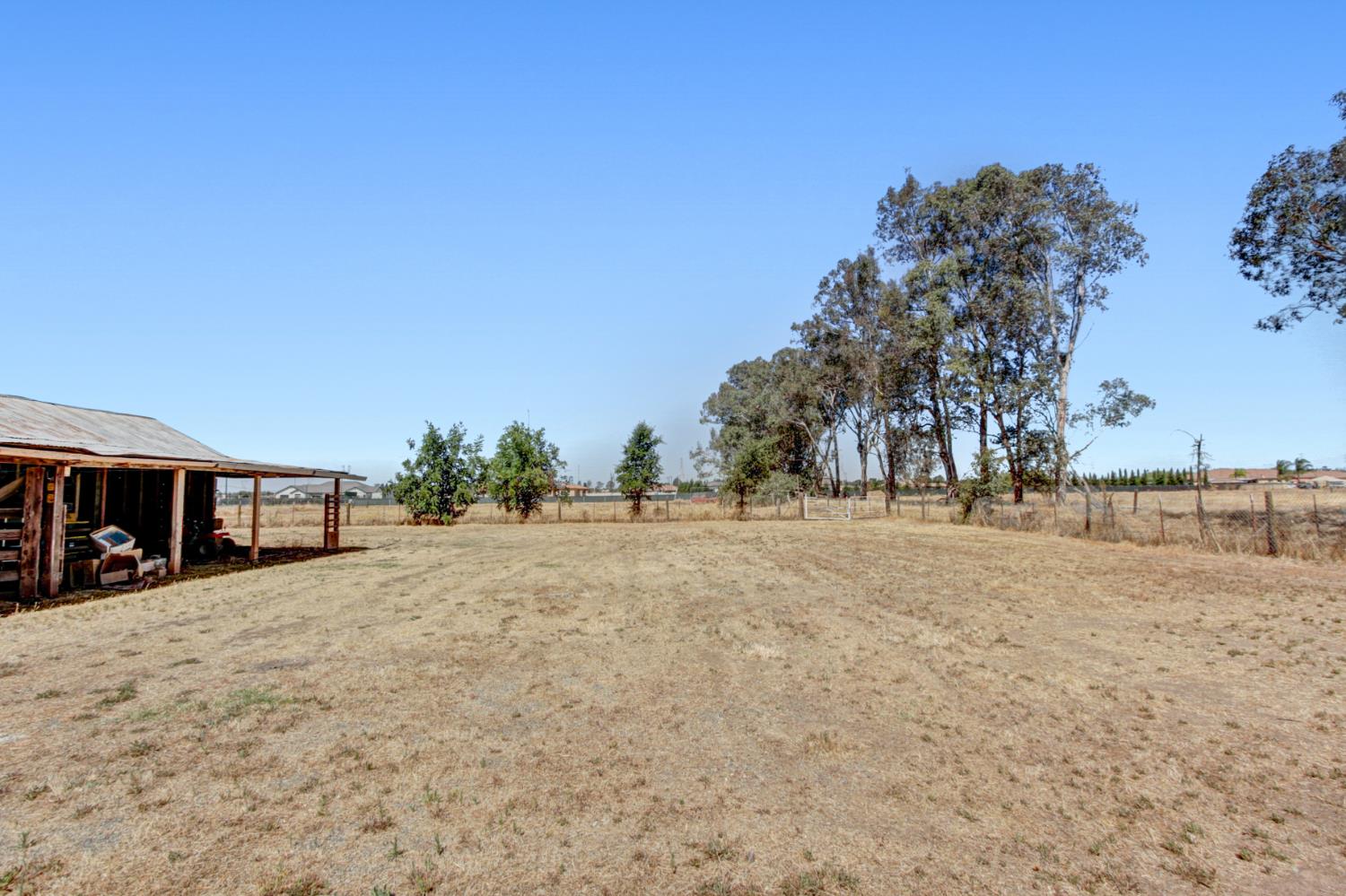 9529 Sheldon Road Elk Grove, CA 95624 - Photo 52 of 68