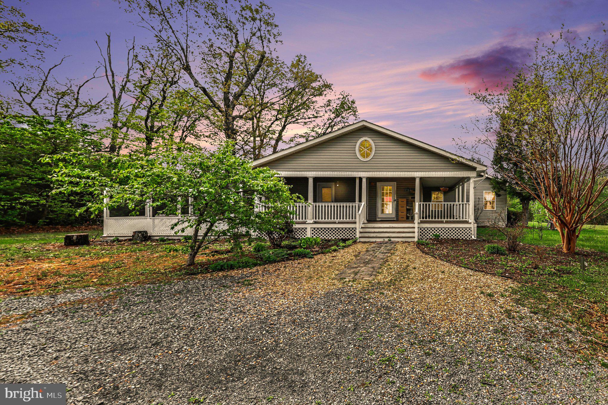 1564 Perry Road Winchester, VA 22602 - Photo 2 of 42 a front view of a house with a yard