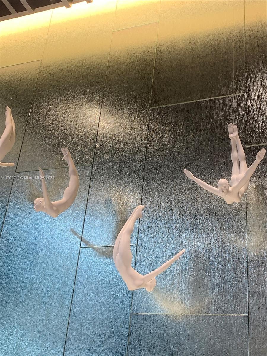 851 Northeast 1st Avenue, Unit 3905 Miami, FL 33132 - Photo 1 of 21