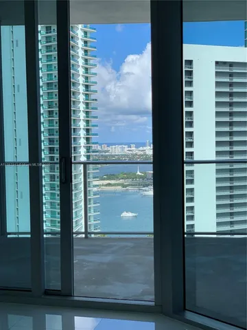 $810,000 | 851 Northeast 1st Avenue, Unit 3905, Miami, FL 33132