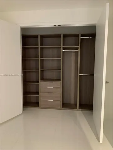 $810,000 | 851 Northeast 1st Avenue, Unit 3905, Miami, FL 33132