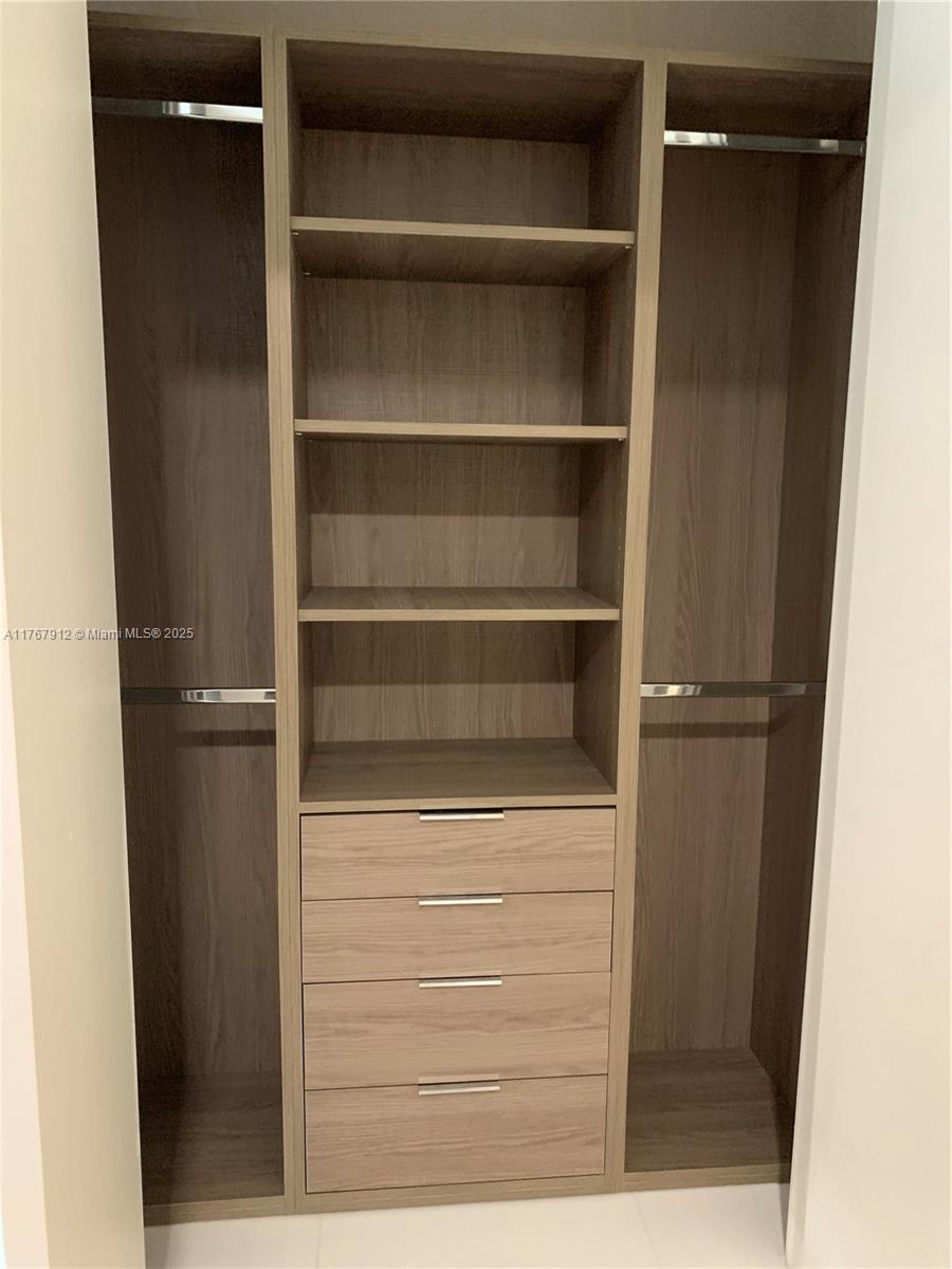 851 Northeast 1st Avenue, Unit 3905 Miami, FL 33132 - Photo 21 of 21