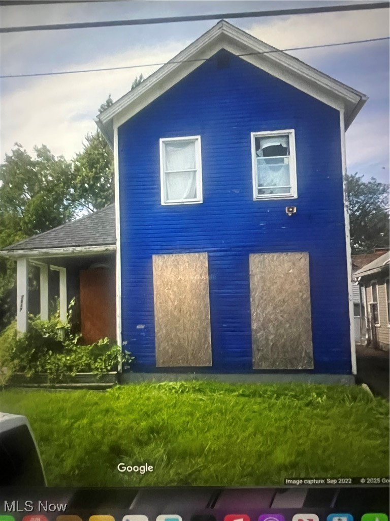 7612 Ottawa Road Cleveland, OH 44105 - Photo 2 of 7 View of property exterior