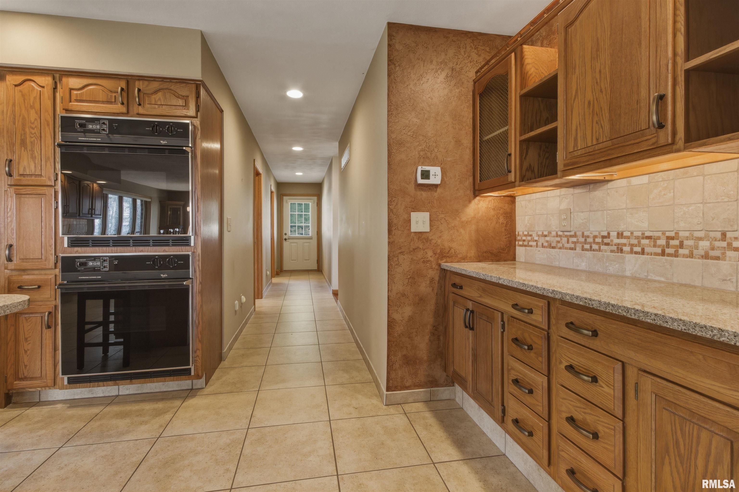 868 East County Highway Table Grove, IL 61482 - Photo 13 of 44