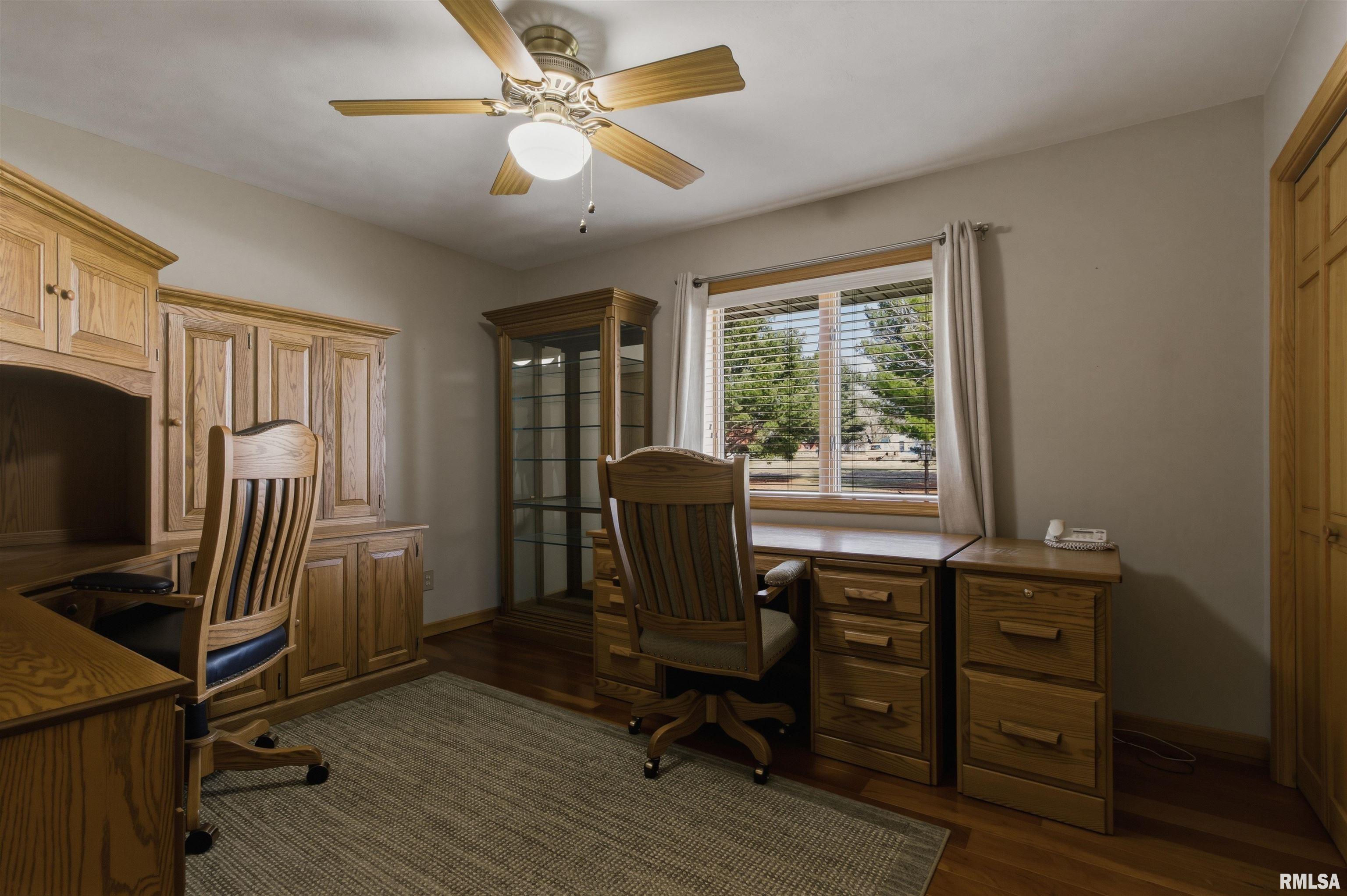 868 East County Highway Table Grove, IL 61482 - Photo 16 of 44