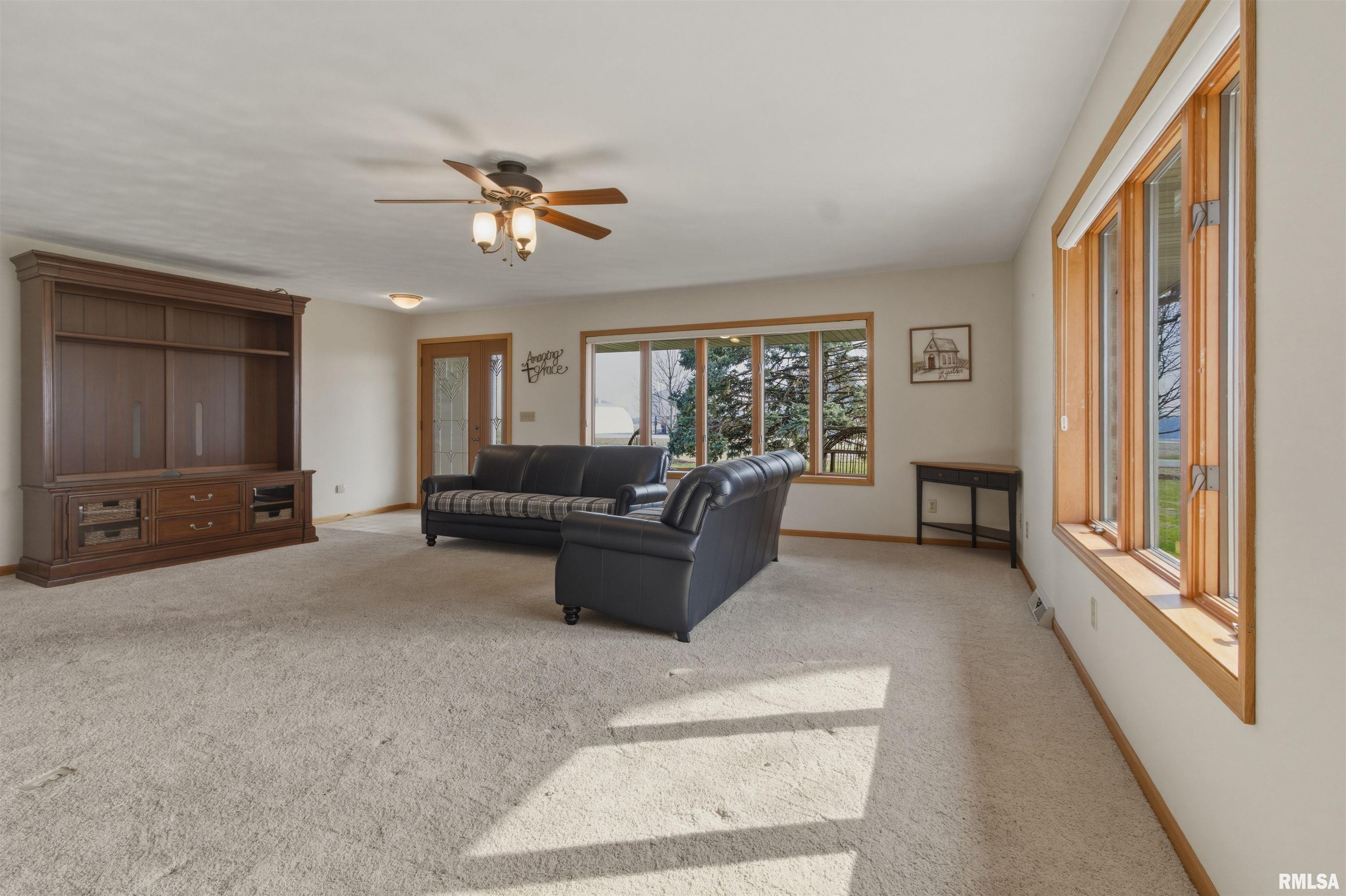 868 East County Highway Table Grove, IL 61482 - Photo 2 of 44