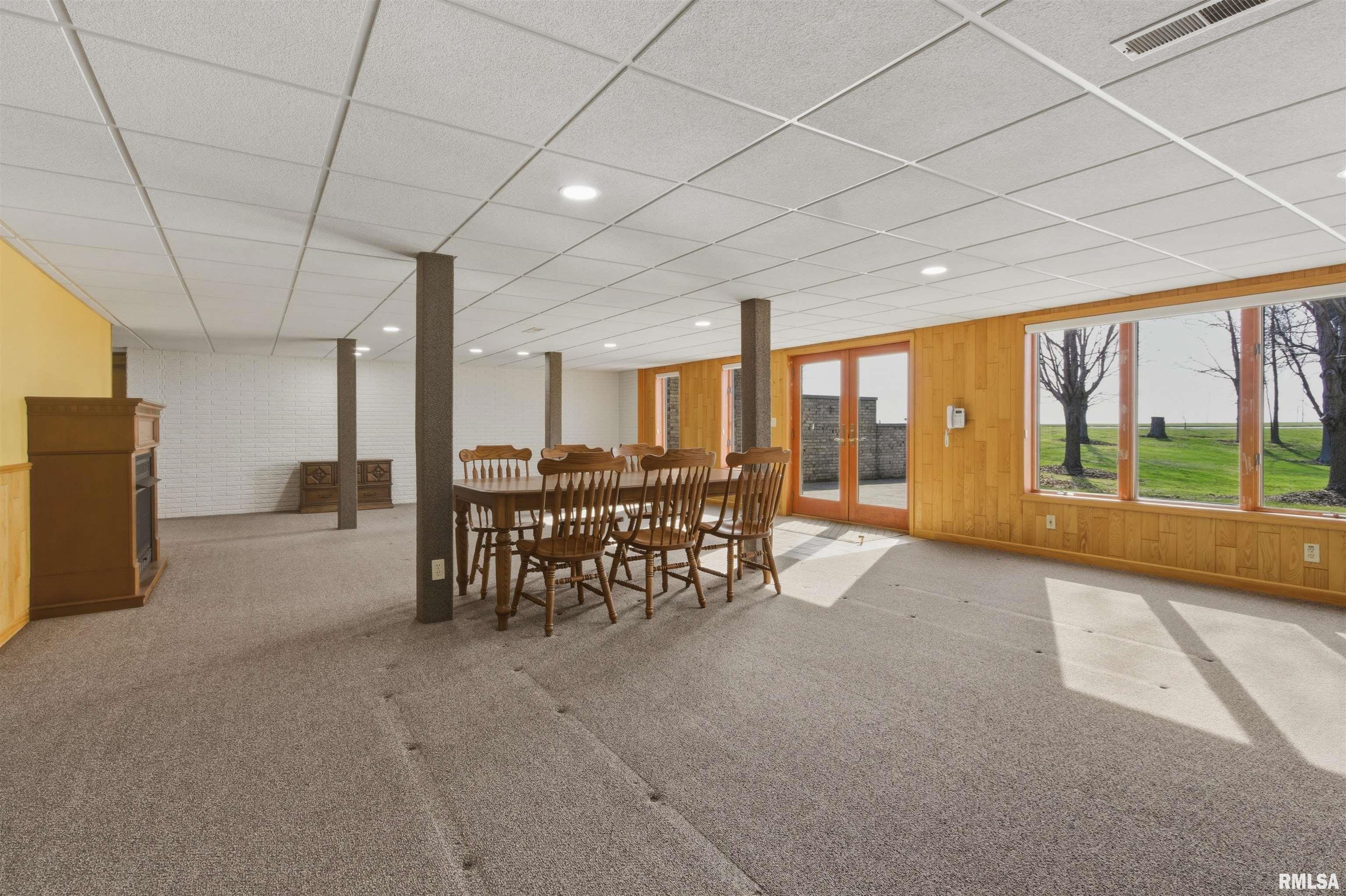 868 East County Highway Table Grove, IL 61482 - Photo 22 of 44
