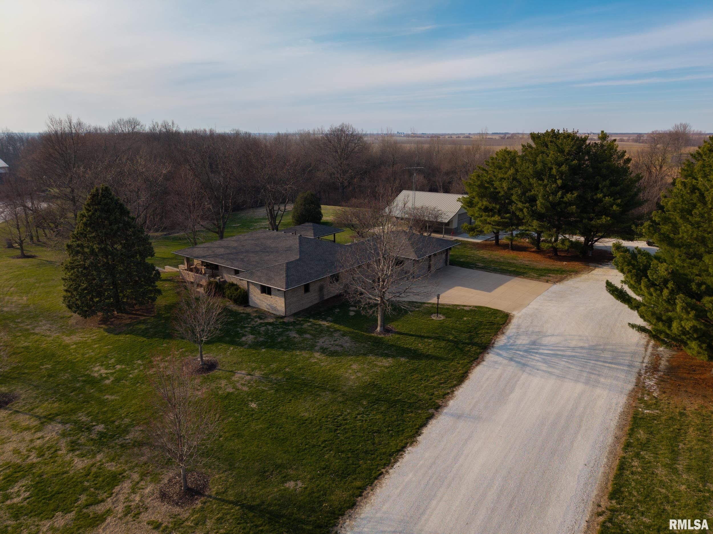 868 East County Highway Table Grove, IL 61482 - Photo 32 of 44