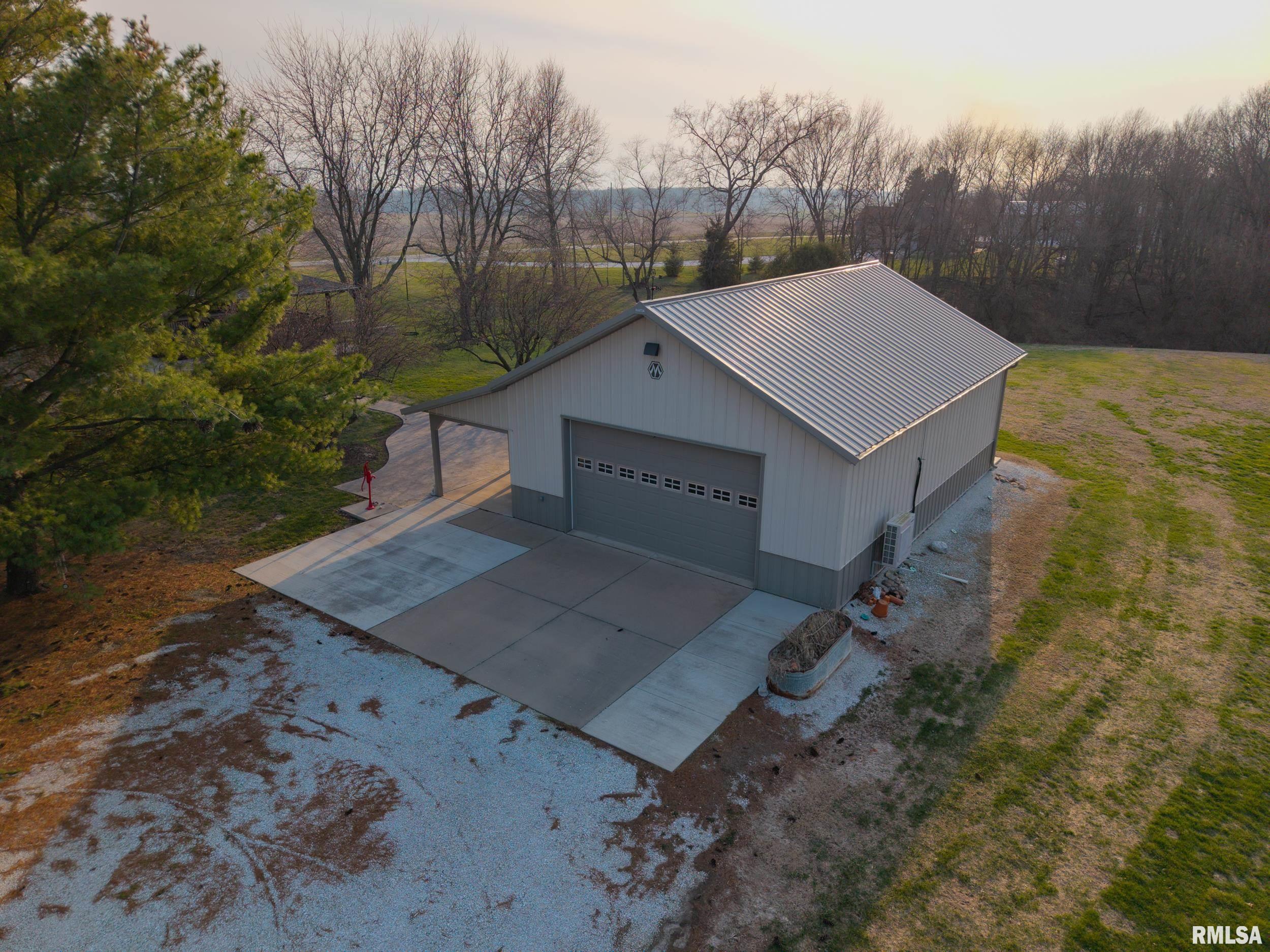 868 East County Highway Table Grove, IL 61482 - Photo 42 of 44