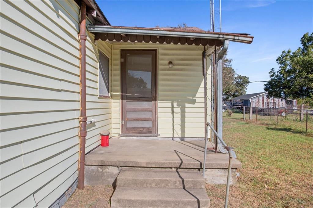 100 County Road 120 C Riesel, TX 76682 - Photo 19 of 25 a house view with a backyard space