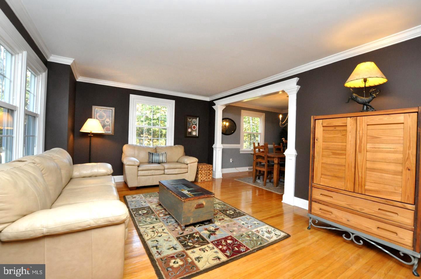 1346 Stokes Road Medford, NJ 08055 - Photo 3 of 40 Living room
