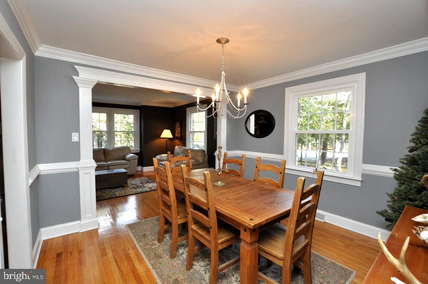 1346 Stokes Road Medford, NJ 08055 - Photo 6 of 40 Custom trim