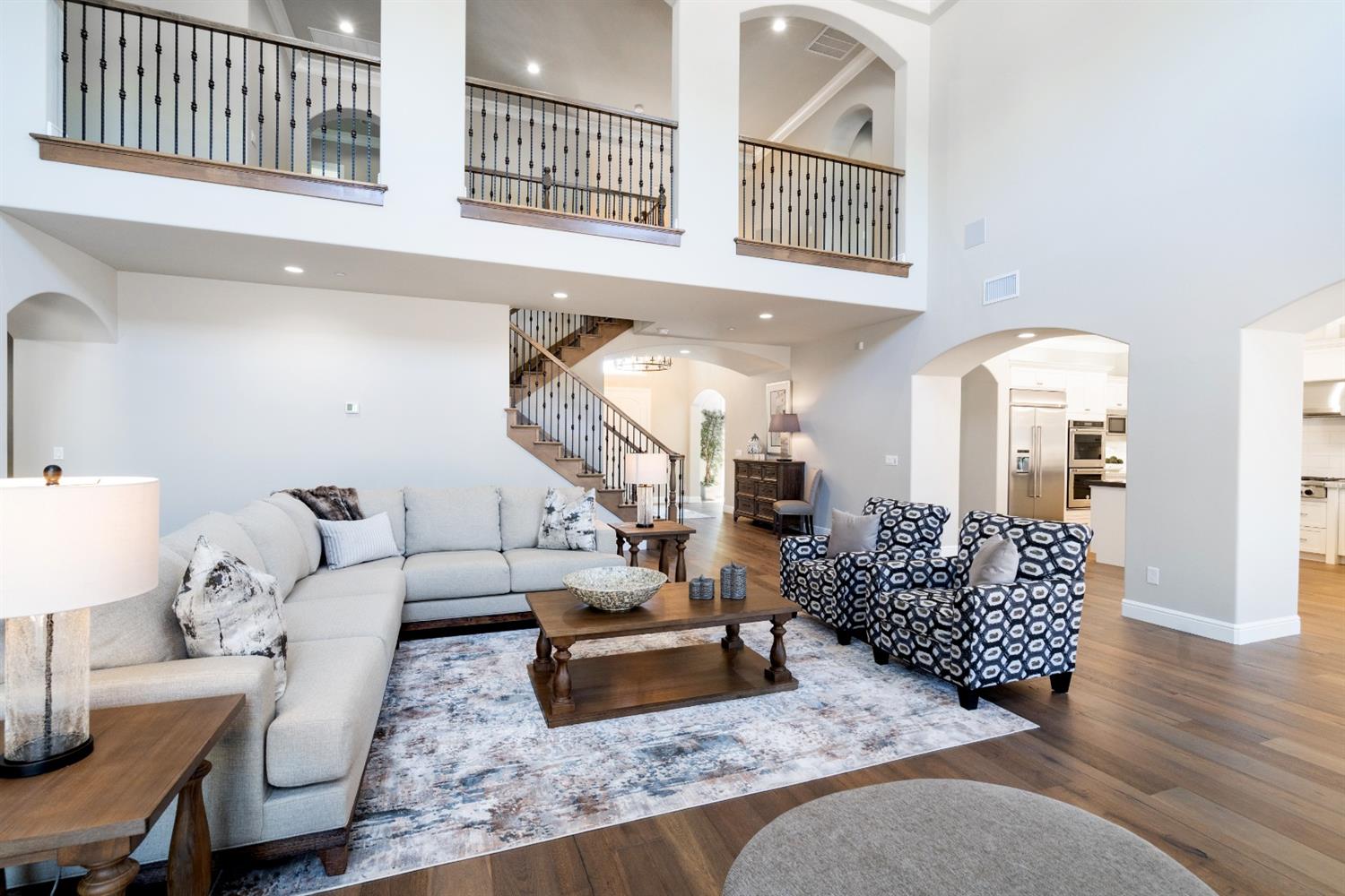 3694 Queens Court Clovis, CA 93619 - Photo 17 of 71