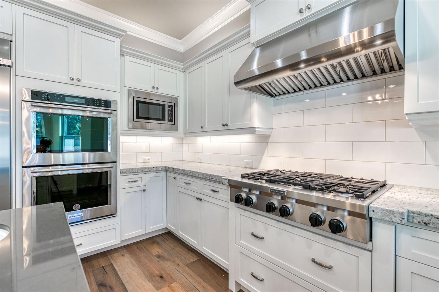 3694 Queens Court Clovis, CA 93619 - Photo 33 of 71