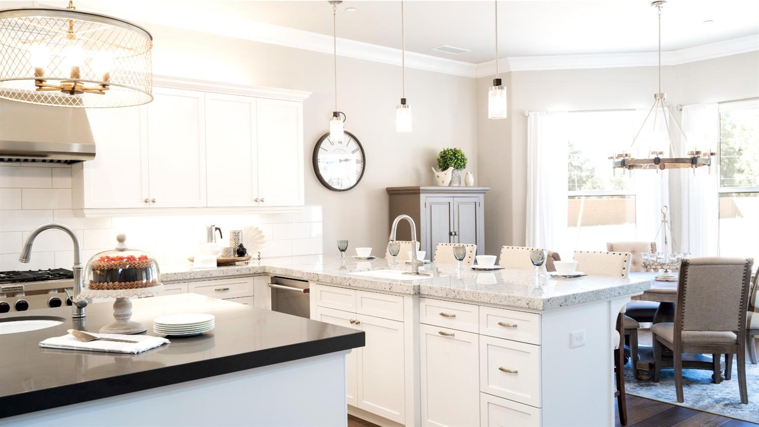 3694 Queens Court Clovis, CA 93619 - Photo 37 of 71