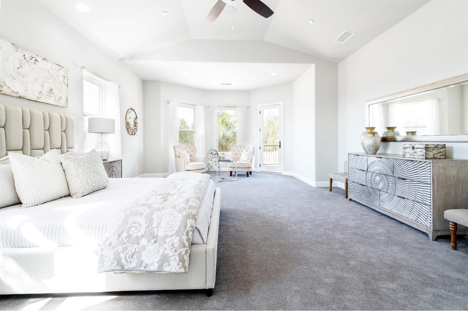 3694 Queens Court Clovis, CA 93619 - Photo 49 of 71