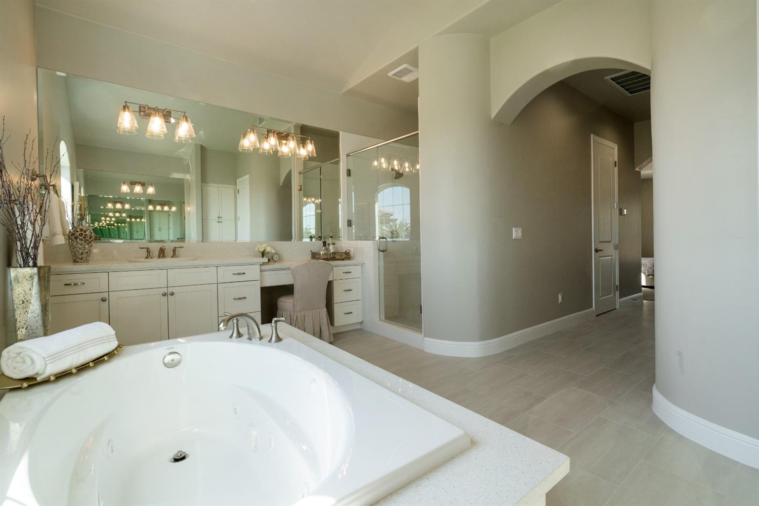 3694 Queens Court Clovis, CA 93619 - Photo 53 of 71