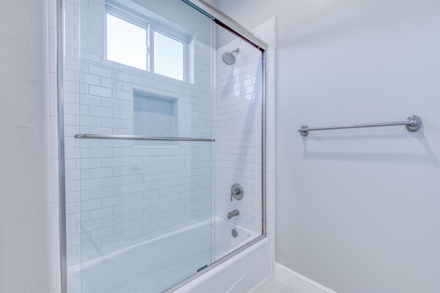 3694 Queens Court Clovis, CA 93619 - Photo 60 of 71