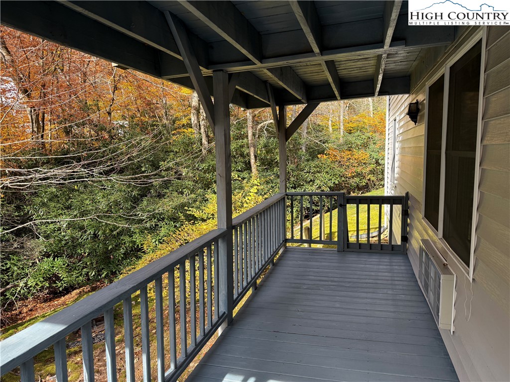 450 Astor Cook Road Blowing Rock, NC 28605 - Photo 23 of 39 a view of balcony with wooden floor