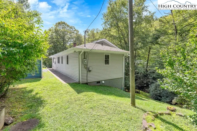 $475,000 | 450 Astor Cook Road, Blowing Rock, NC 28605