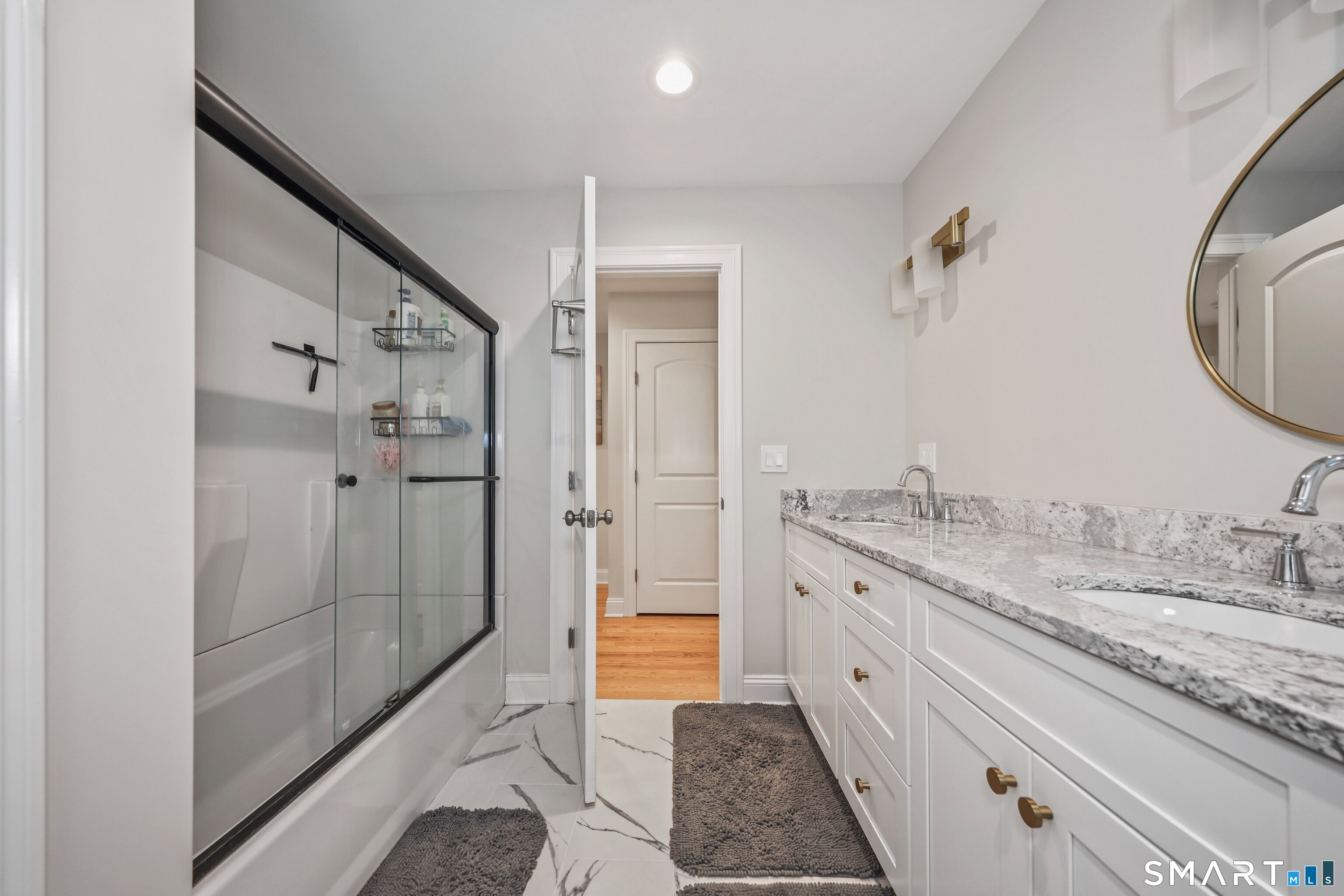 18 Hunting Ridge Road Greenwich, CT 06831 - Photo 25 of 40 Gallery Image 25
