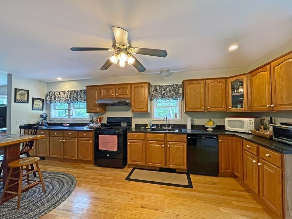89 Upper Road Deerfield, MA 01342 - Photo 12 of 42 Gallery Image 12