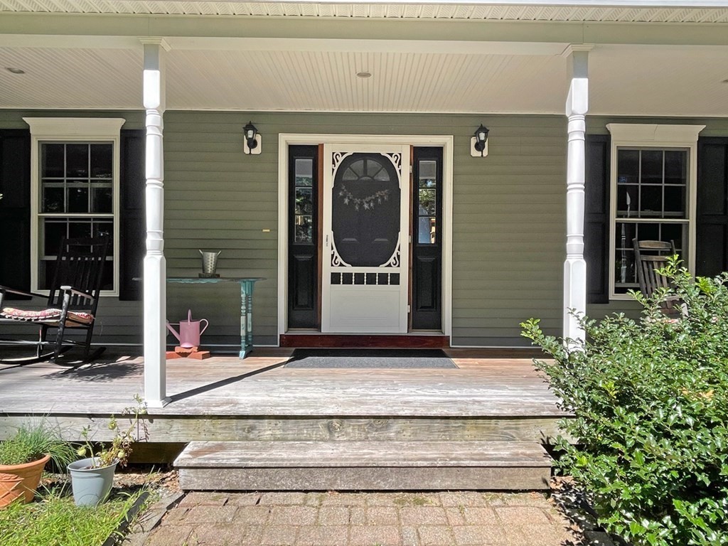 89 Upper Road Deerfield, MA 01342 - Photo 5 of 42 Gallery Image 5