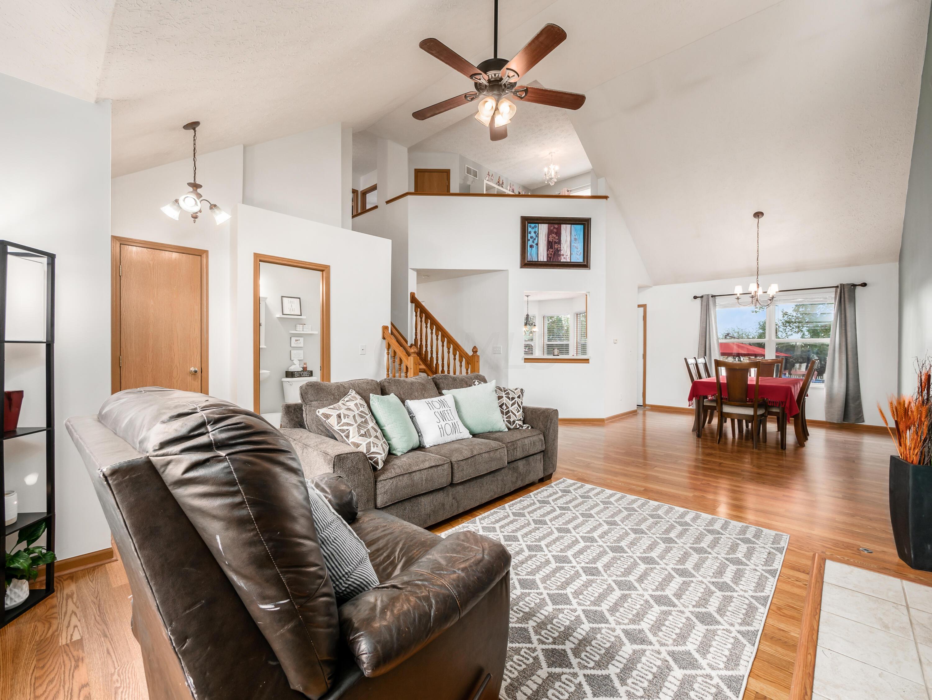 8371 Rodebaugh Road Reynoldsburg, OH 43068 - Photo 4 of 20 Gallery Image 4