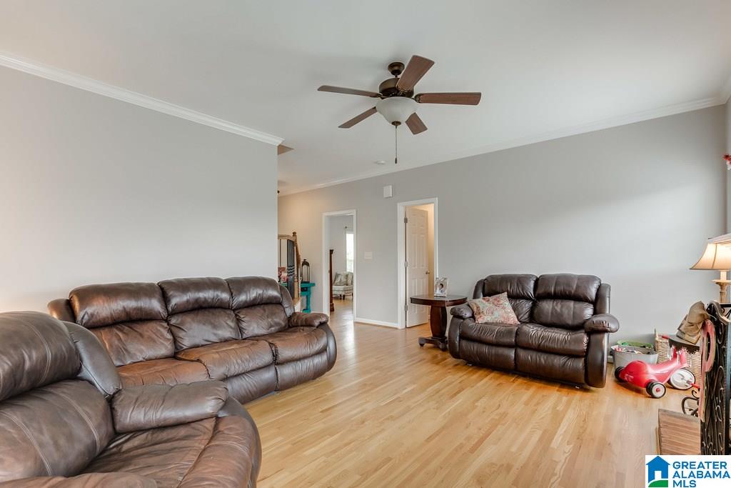 1075 Summit Ridge Way Odenville, AL 35120 - Photo 4 of 20