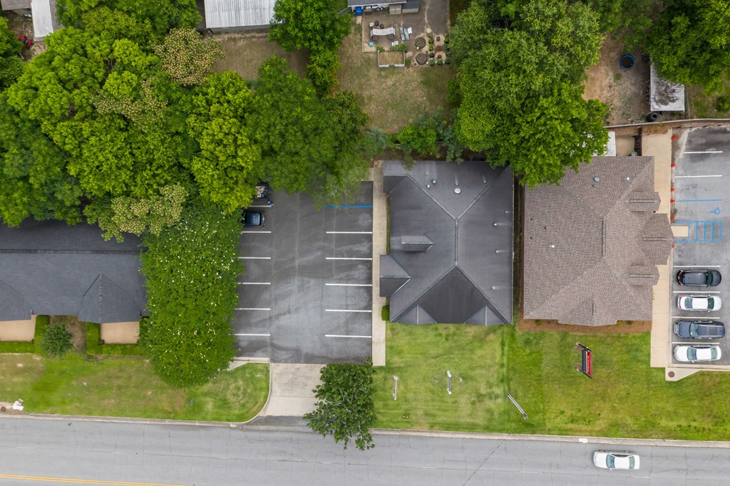 3612 Edgewood Road Columbus, GA 31907 - Photo 27 of 29 an aerial view of a house