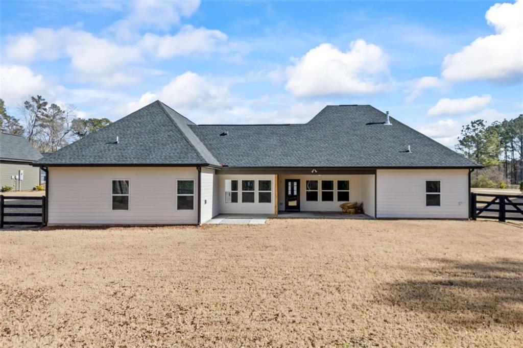 152 White Oak Way Monroe, GA 30655 - Photo 16 of 65