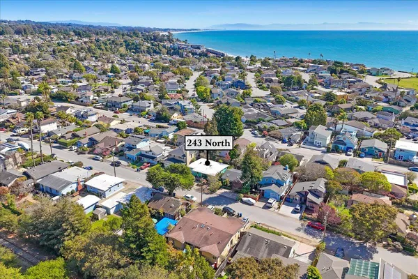 $1,100,000 | 243 North Avenue, Aptos, CA 95003
