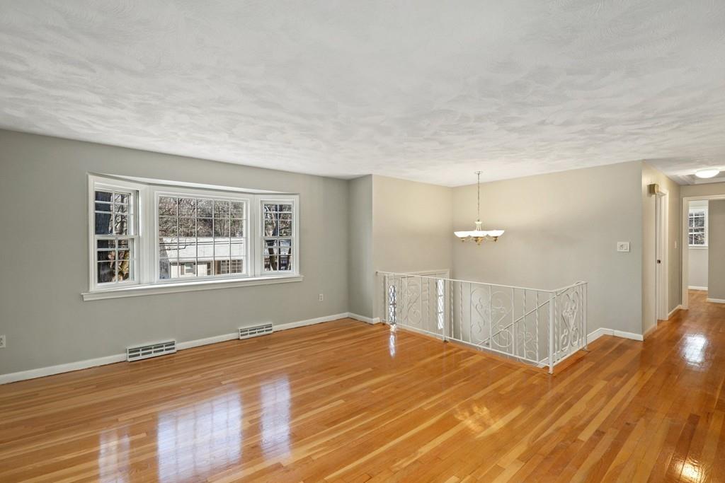 169 Concord Road Chelmsford, MA 01824 - Photo 12 of 35