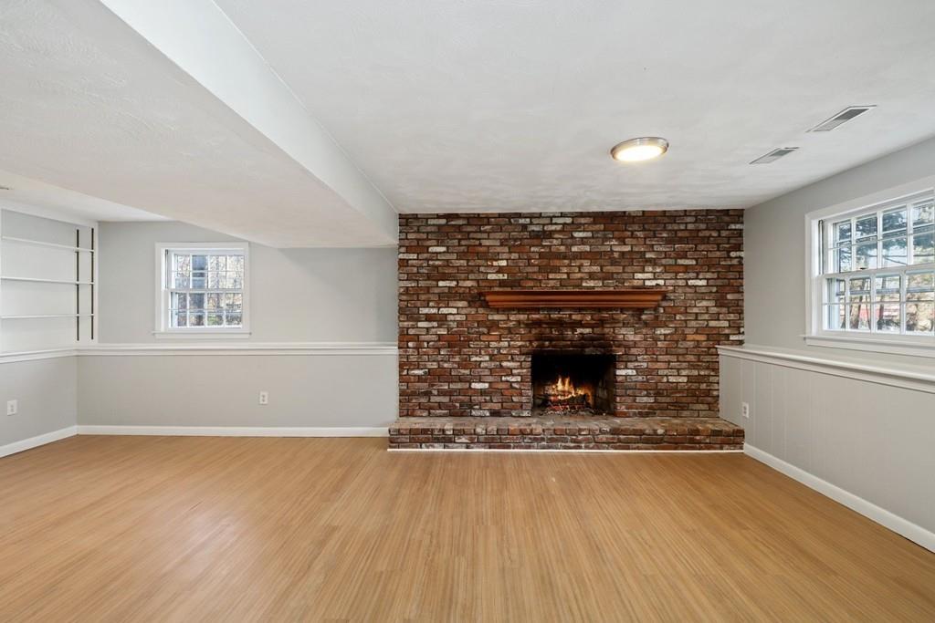 169 Concord Road Chelmsford, MA 01824 - Photo 23 of 35