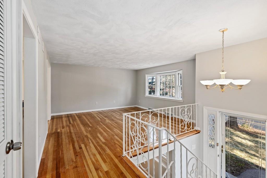 169 Concord Road Chelmsford, MA 01824 - Photo 8 of 35