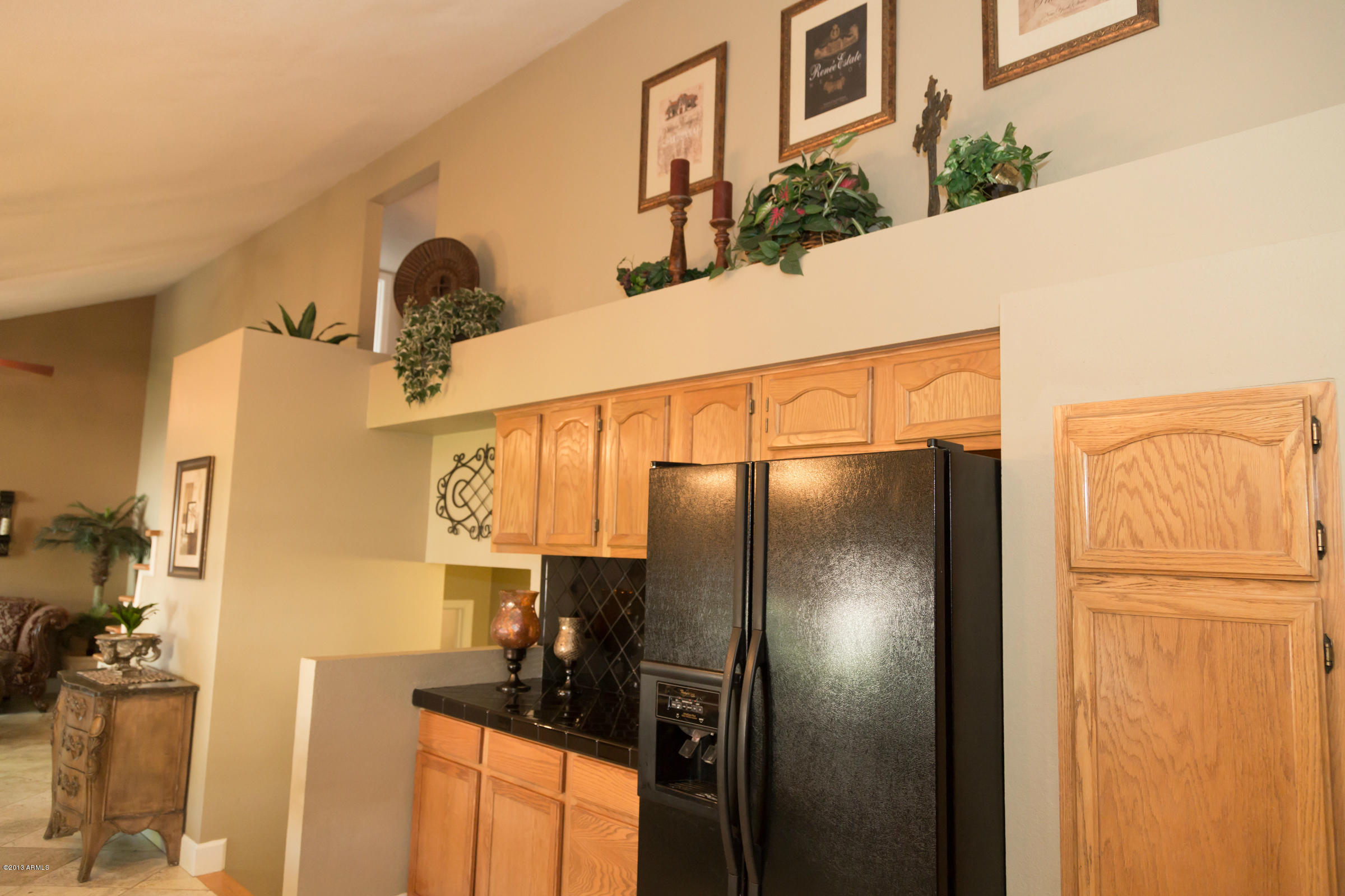 1117 East Utopia Road Phoenix, AZ 85024 - Photo 14 of 56 Kitchen