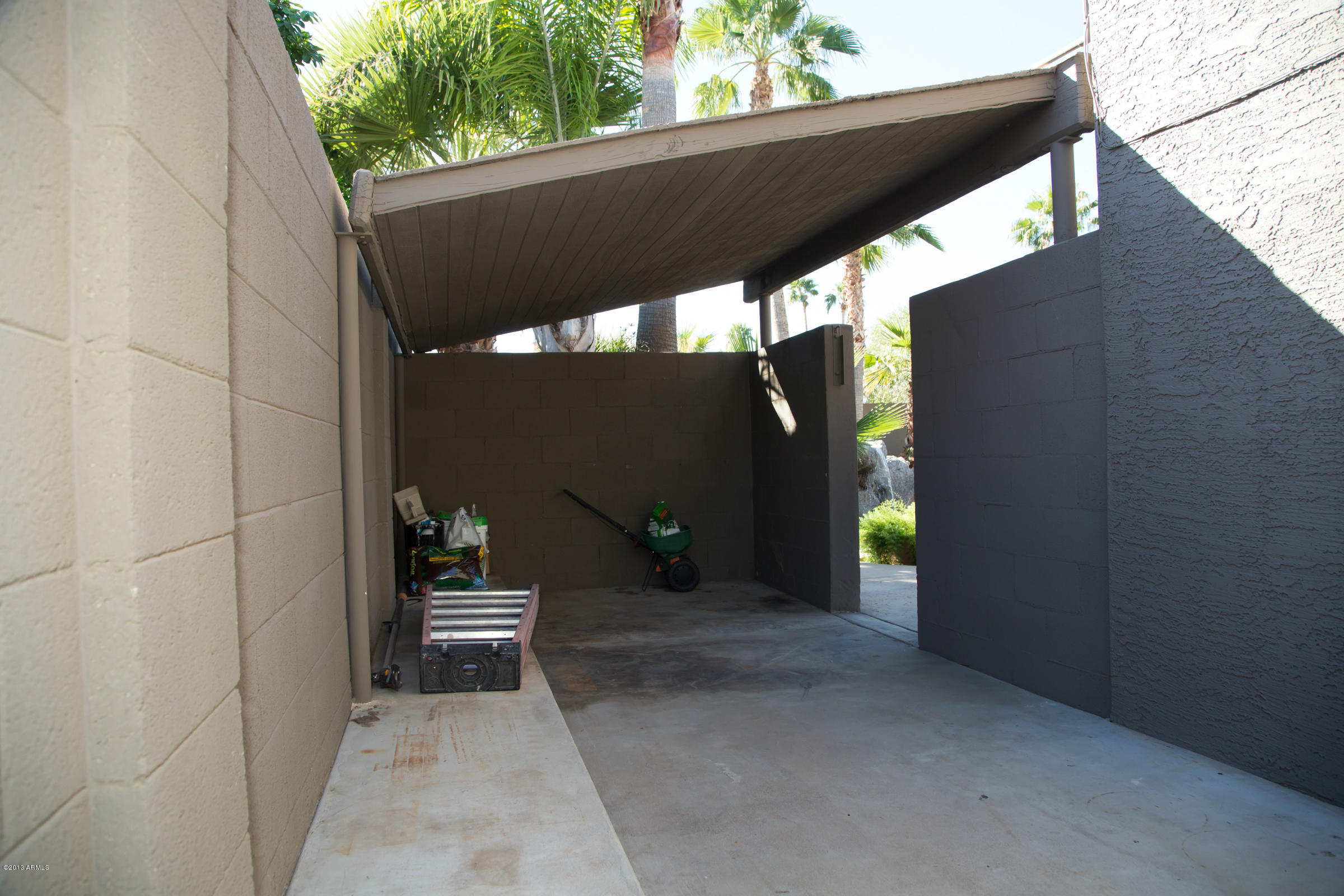1117 East Utopia Road Phoenix, AZ 85024 - Photo 52 of 56 Backyard